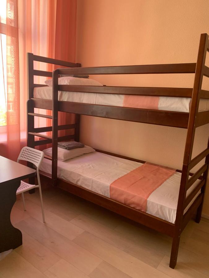U-Compass Hostel Kiev Bagian luar foto