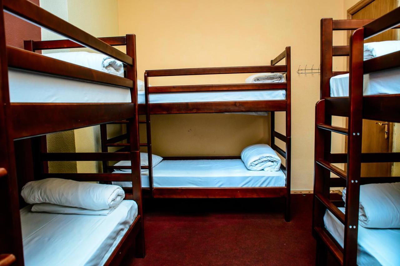 U-Compass Hostel Kiev Bagian luar foto